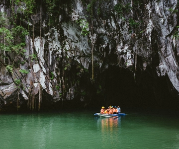 Puerto Princesa: Underground River and Firefly Watching Tour