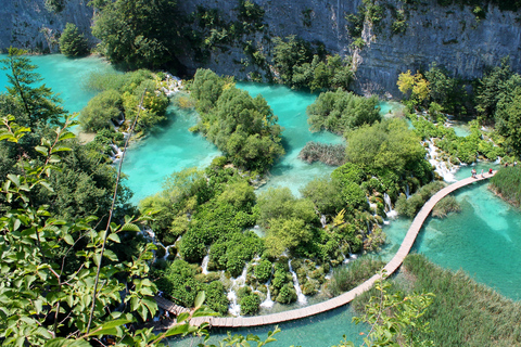 From Zagreb to Split: Plitvice Lakes &amp; Rastoke Private Tour