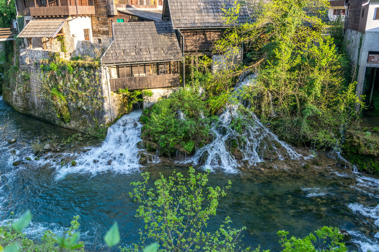 Da Zagabria a Spalato: tour privato dei laghi di Plitvice e Rastoke