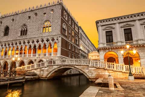 St. Mark’s Square: Casanova’s Prison Walking Tour