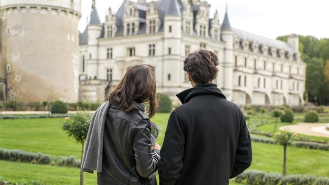 Desde París: Excursión de 2 días al Mont Saint Michel y el Valle del Loira