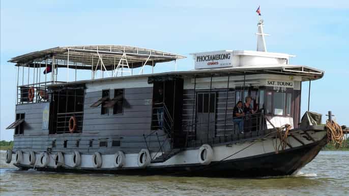 phnom penh/siem reap 3day oneway sleeper boat cruise