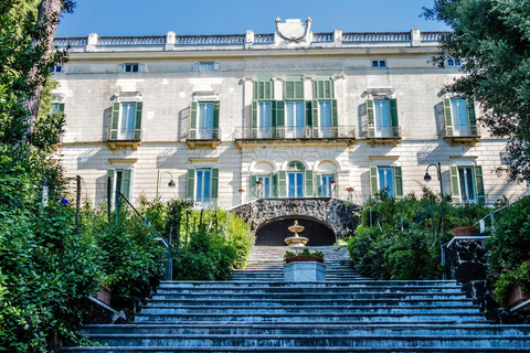 Naples : visite de Vomero et Chiaia avec funiculaire