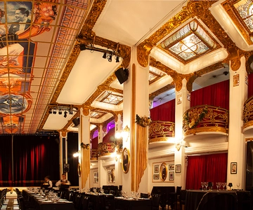 Buenos Aires: Tango Carlos Gardel Show with Optional Dinner
