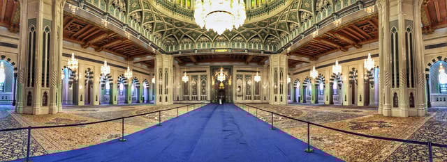 Muscat: 10-uur durende stads- en Wadi Shab-tour