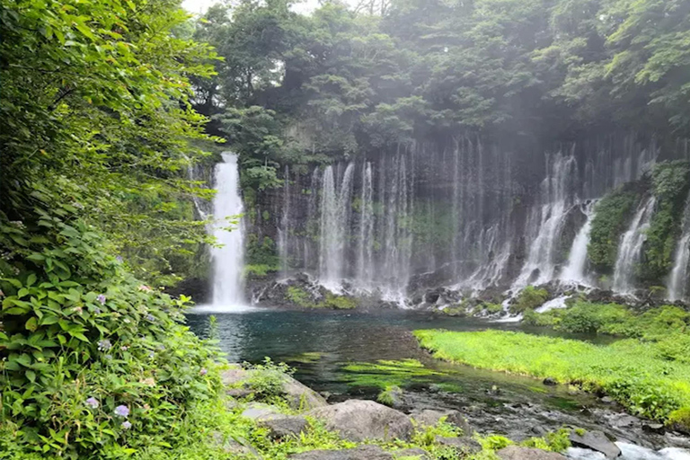 Fukuoka: Itoshima Day Tour with Ramen Tasting