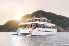 Phuket: cruzeiro de luxo ao pôr do sol na ilha James Bond