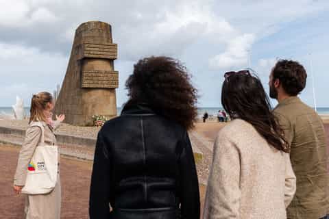 From Paris: Normandy Landing Beaches D-Day Tour by Minibus