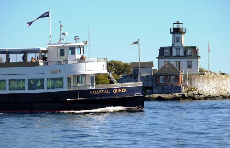 Newport, RI: Spring Lighthouse Cruise of Narragansett Bay