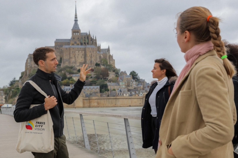 Van Parijs: 2-daagse Normandië & Bretagne TourSpaanse tour zonder ophalen of inleveren van hotel