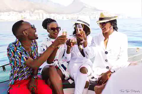 Cape Town: Waterfront and Sunset Champagne Cruise