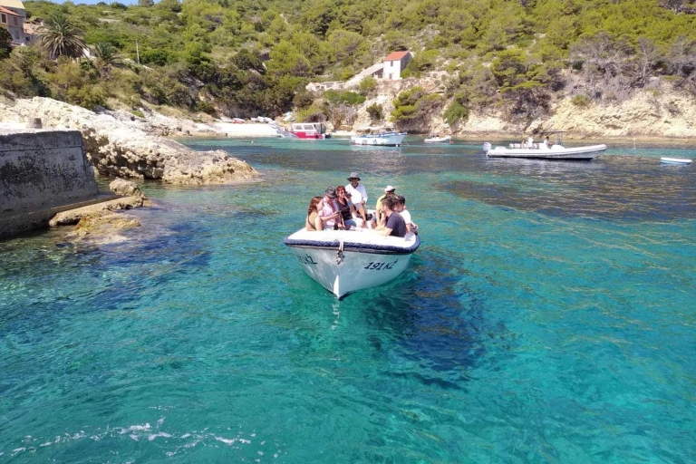 Von Split aus: Luxuriöse Bootstour zur Blauen Höhle und nach HvarPrivate Luxus-Bootsfahrt nach Vis, Hvar und zur Blauen Höhle