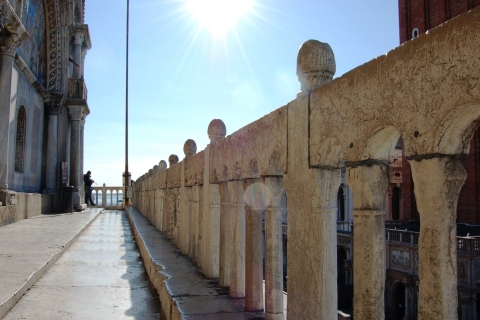 Wenecja: zwiedzanie z przewodnikiem Bazyliki św. Marka i dostęp do tarasuWycieczka po hiszpańsku