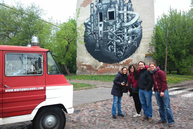 Varsovia: tour privado de la Segunda Guerra Mundial en minibús retroVarsovia: Tour privado de la Segunda Guerra Mundial en minibús retro
