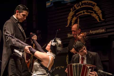 Buenos Aires: Tango and Folklore Show with Dinner