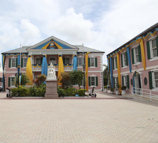 Nassau Downtown: Tours and Guided Visits