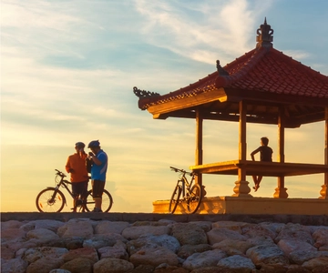 Sanur: Half-Day Beach Sunrise Bike Tour