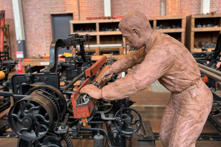 Nagoya: Toyota Museum Private Tour - 1.5 Hours or 3 Hours1.5 Hours