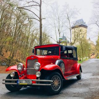 Praha: Fairytale Karlstejn slott i retro-stil bil