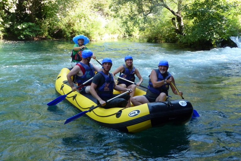 Rzeka Cetina: rafting i skakanie z klifuZe Splitu: wycieczka z transferem