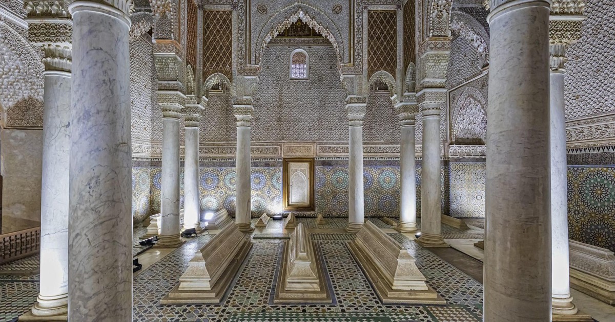 Marrakech: Bahia & Badi Palaces & Saadian Tombs