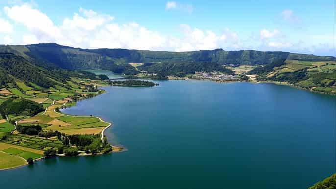 ponta delgada shore excursion sete cidades azores