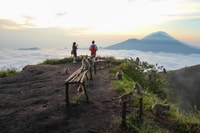 Bali, caminata por el amanecer y cascada oculta - Housity