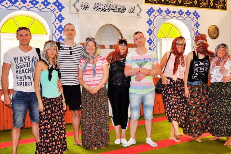 Visita à aldeia de Alanya: Cultura, natureza e diversão