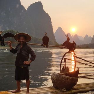 Xingping Li River Fisherman Show and Sunset Private Tour