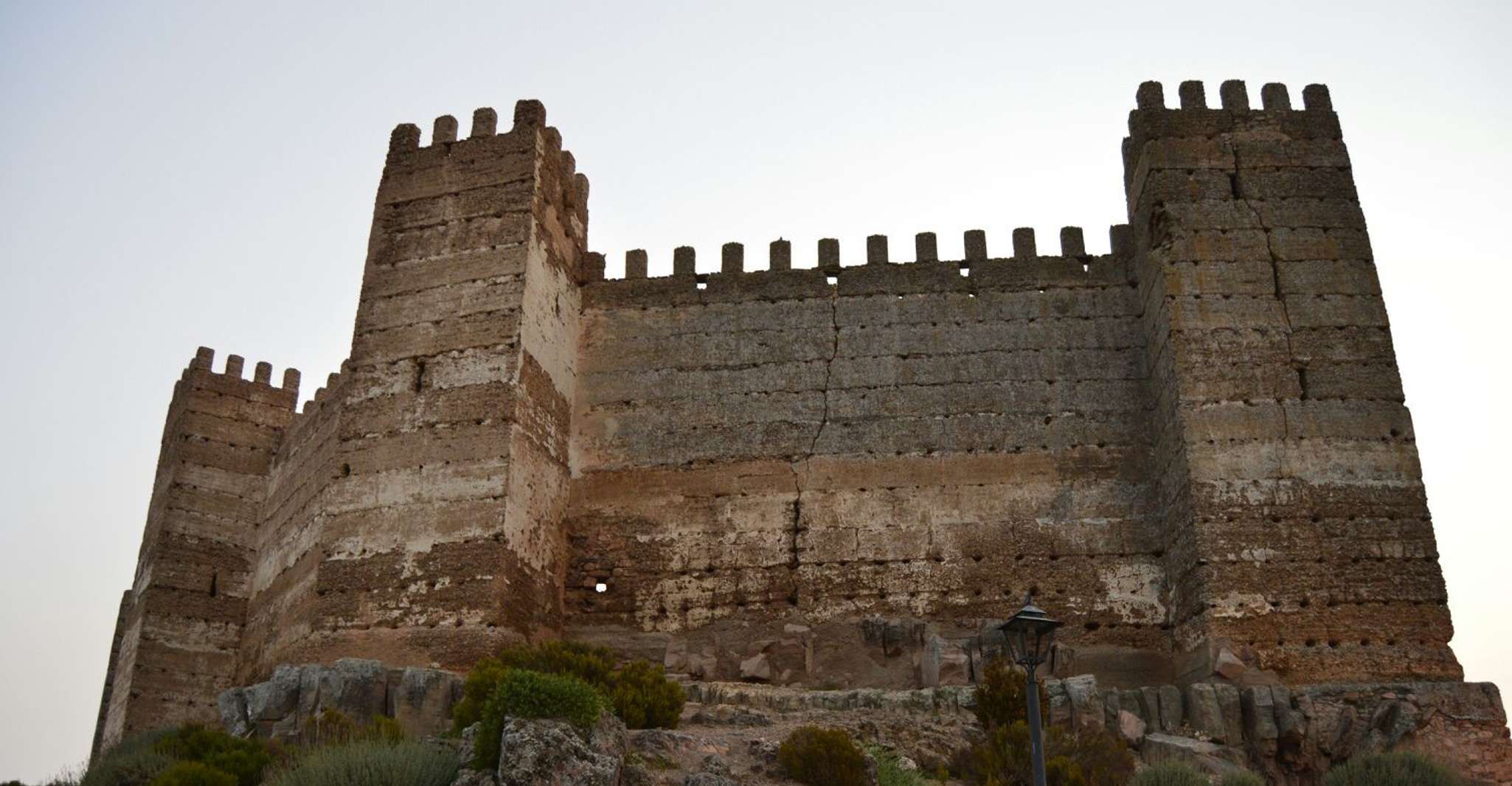 Ruta guiada por el Castillo de Baños de la Encina - Housity