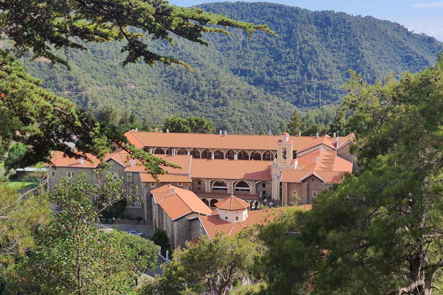 Troodos Villages and Kykkos Monastery from Paphos in Polish
