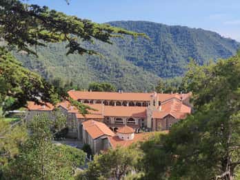 Troodos Villages and Kykkos Monastery from Paphos in Polish