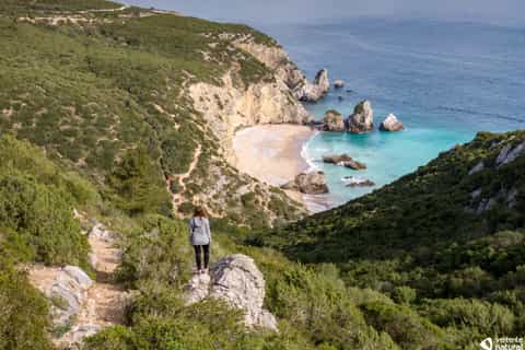 lisbon hiking in arrábida natural park
