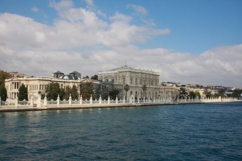 Istambul: Excursão Palácio Dolmabahçe e Cruzeiro no Bósforo