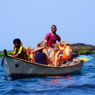 Gita in barca nella baia di Tarrafal e giornata in spiaggia