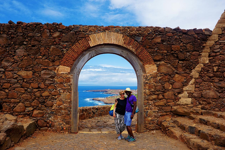 Wyspa Santiago: najważniejsze atrakcje Cidade Velha z lokalnym przewodnikiemPrywatna wycieczka