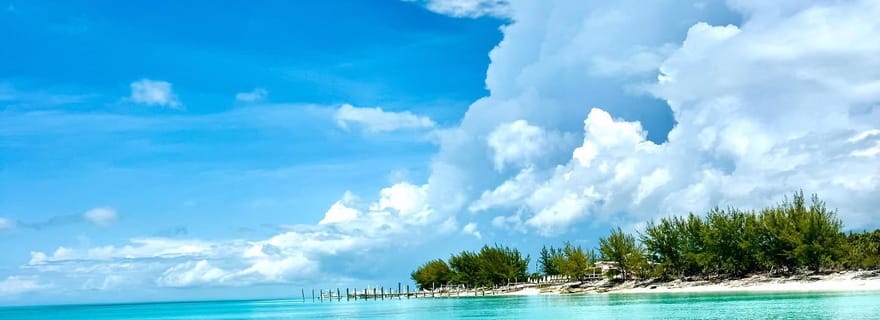 L'île Rose : Plage de cochons, plongée en apnée, tortues de mer, plage