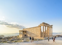 Athens, The Acropolis Walking Group Tour with a French Guide - Housity