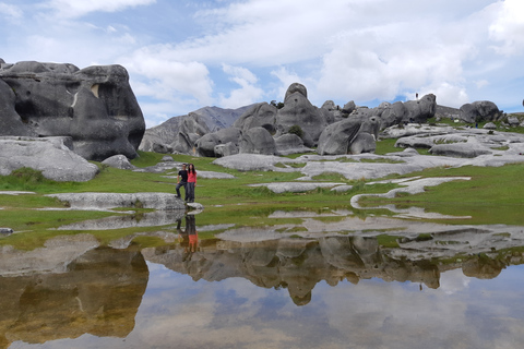 Lyttelton: Excursie aan wal, Grottenstroom &amp; Castle Hill Tour