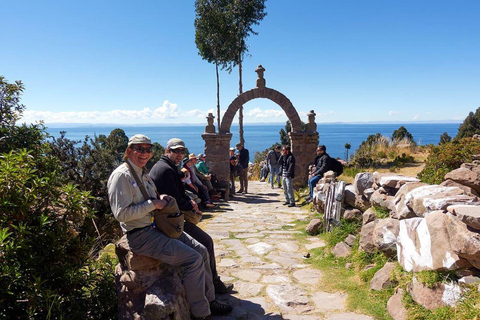 Från Cusco: 3-dagars rundtur vid Titicacasjön med boende