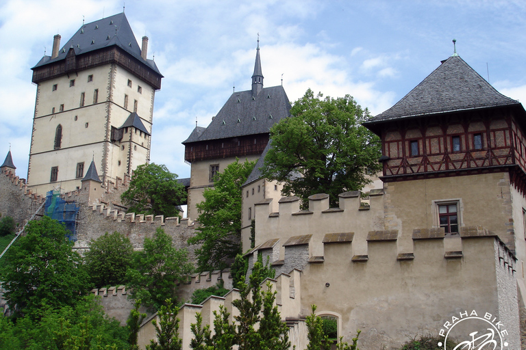 Praag naar Karlstejn kasteel fietstocht van een hele dag