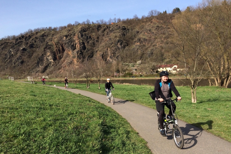 Praag naar Karlstejn Castle E-Bike TourStandaard optie