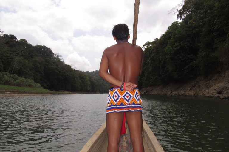 Ciudad de Panamá: experiencia de la aldea indígena Embera