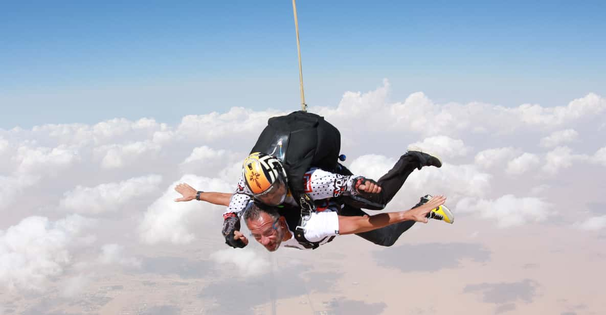 Dubai: Skydive in the Dubai Desert | GetYourGuide