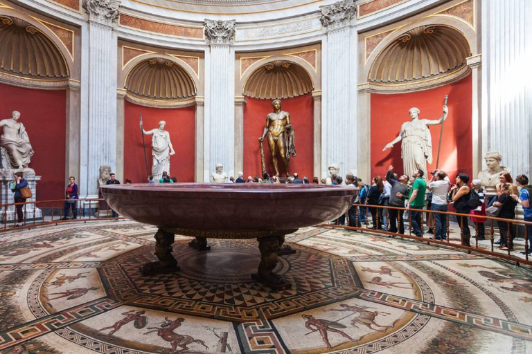 Vatican, Sistine Chapel and St. Peter's Semi Private Tour Semi Private Tour with a maximum 12 people - Spanish