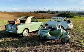 Arezzo and Province: Drive Vintage Vehicle with Audio Guide