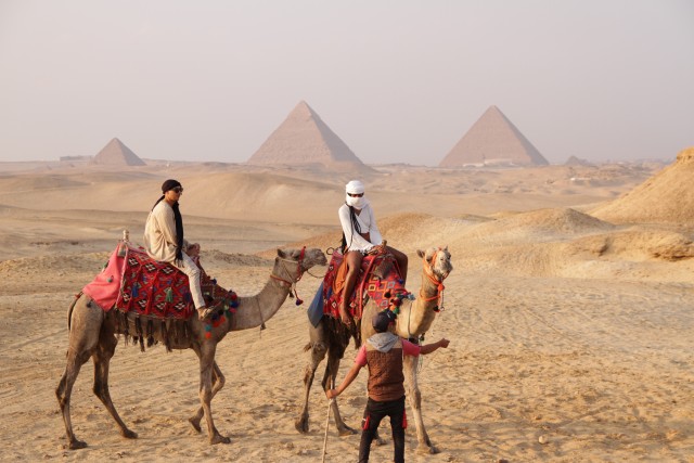 Visit Cairo Giza Pyramids Tour with Quad Bike Safari & Camel Ride in El Cairo, Egipto