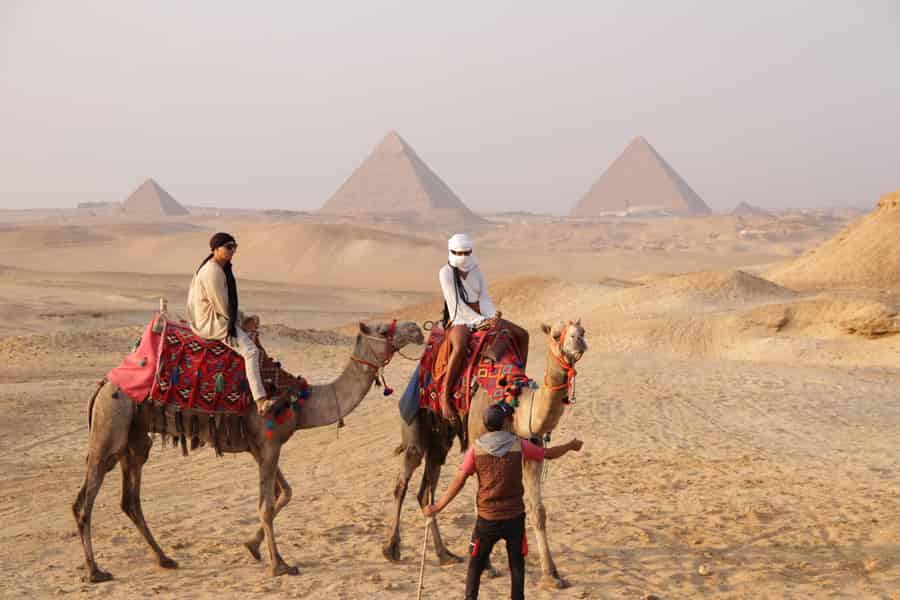 Kairo: Gizeh Pyramiden Tour mit Quad Bike Safari und Kamelritt. Foto: GetYourGuide