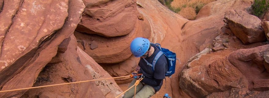 De Moab : Course d'obstacles en rappel modérée à Rock of Ages