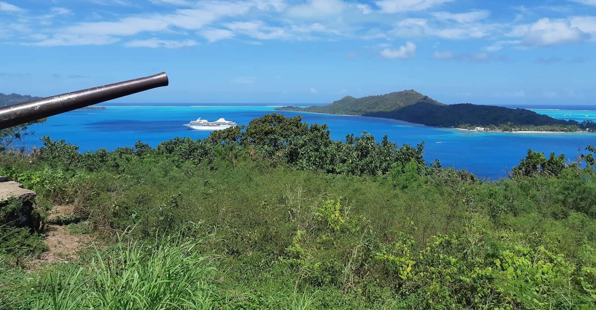 Bora Bora、Island Tour and Mountainsの逃走 - Hizvo